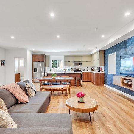 Luxurious Townhome W/3 Master Suites Gated Parking ロサンゼルス エクステリア 写真